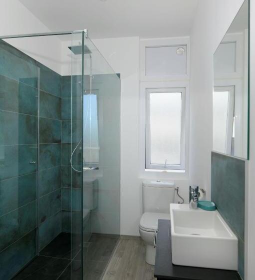 استودیوی استاندارد, Ocean House