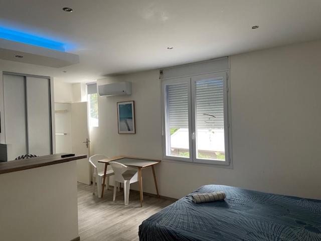 استودیوی استاندارد, Ocean House