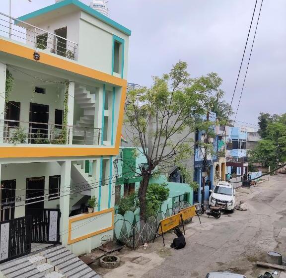 Номер Стандарт с Балконом, Krishnaalay Guest House