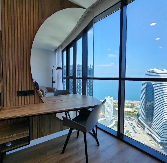آپارتمان 1 خوابه با چشم‌انداز دریا, Sea View Plaza Batumi Centre