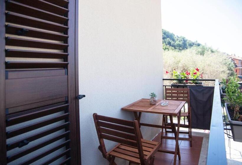 חדר דלוקס, Flamengo Rooms