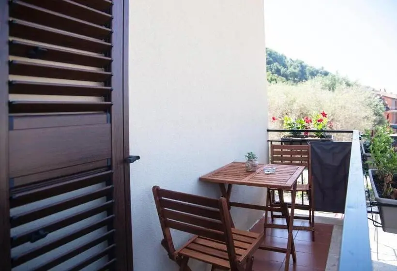 デラックスルーム, Flamengo Rooms