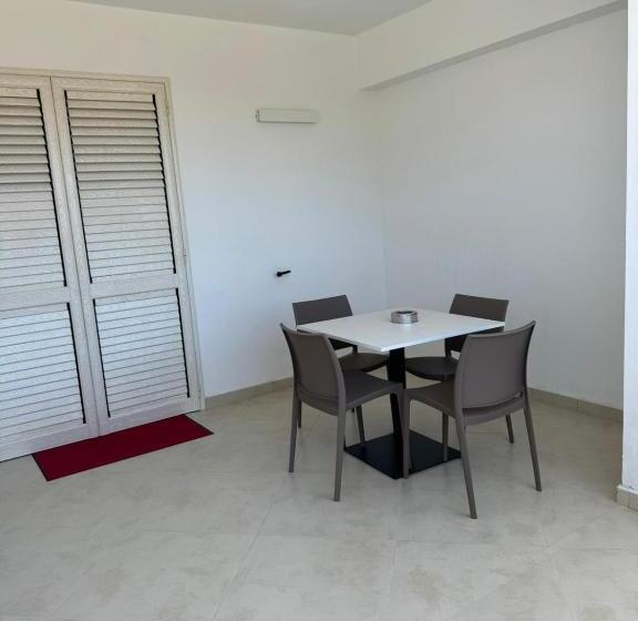 Номер Стандарт Трехместный, Global