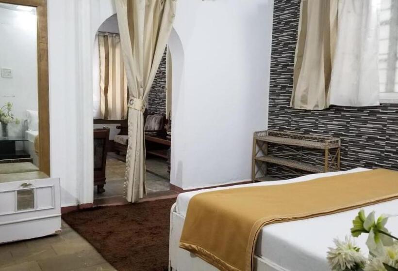 Villa 1 Chambre, Wandr Tabletop