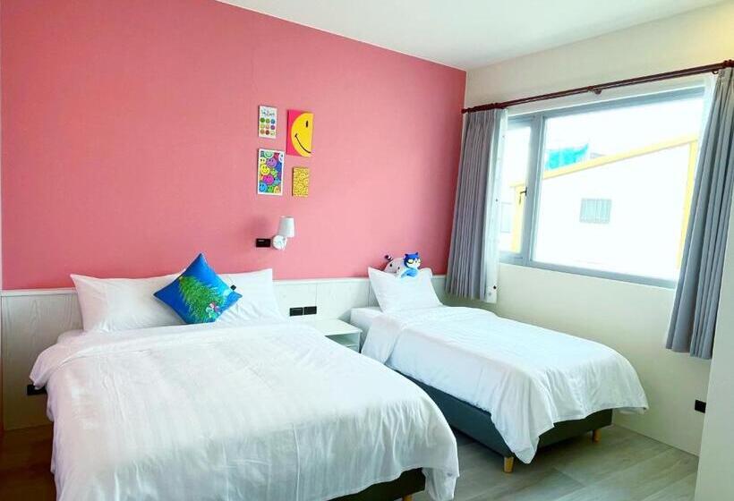 اتاق استاندارد سه نفره, Liho饅頭民宿