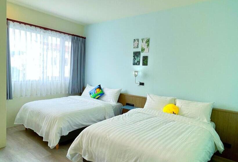 اتاق استاندارد چهار تخته, Liho饅頭民宿