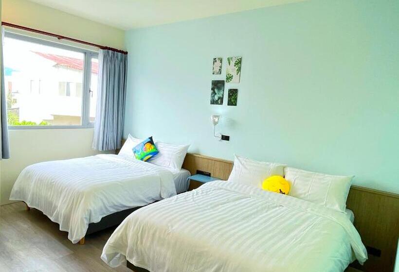 اتاق استاندارد چهار تخته, Liho饅頭民宿