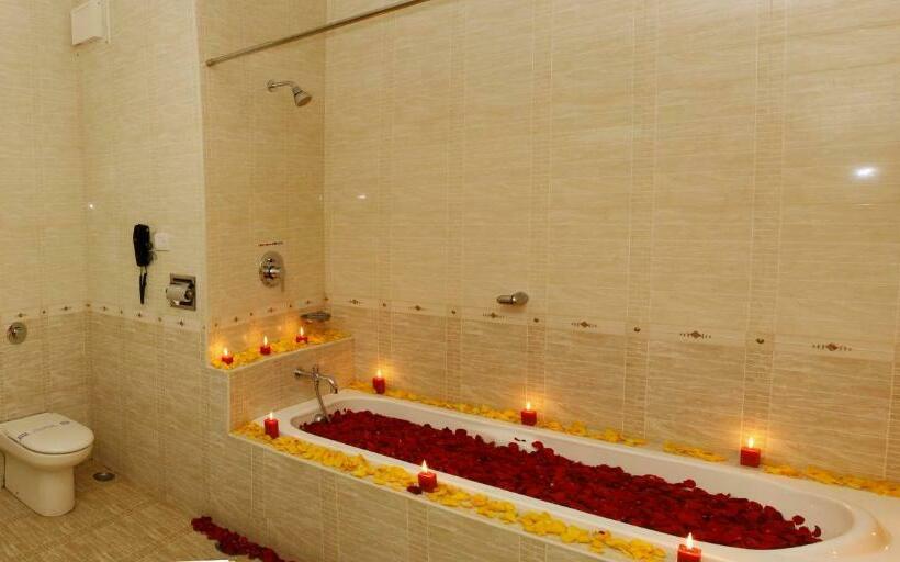 سوییت, Dsf Grand Plaza