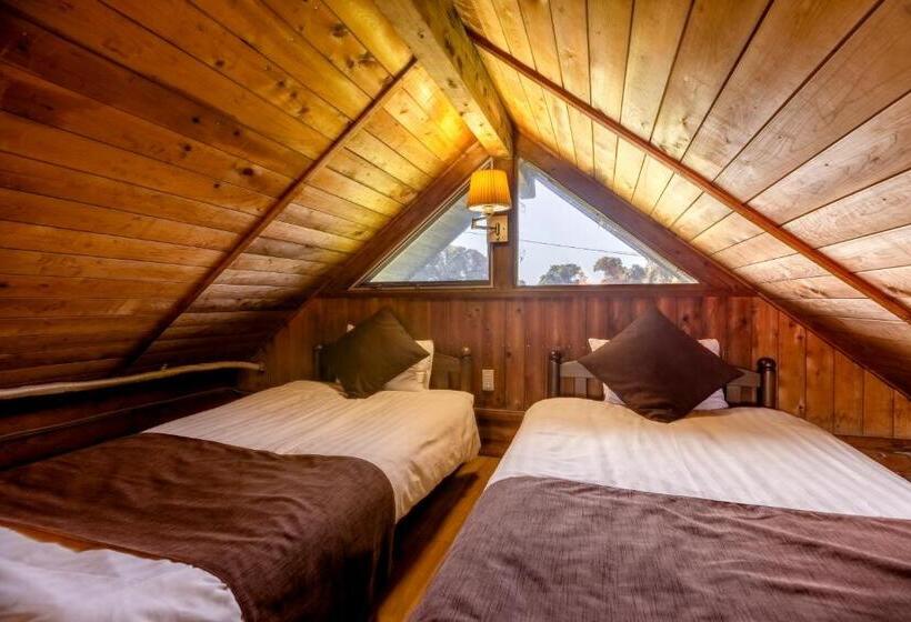 Family Room, Goto Conkana Kingdom