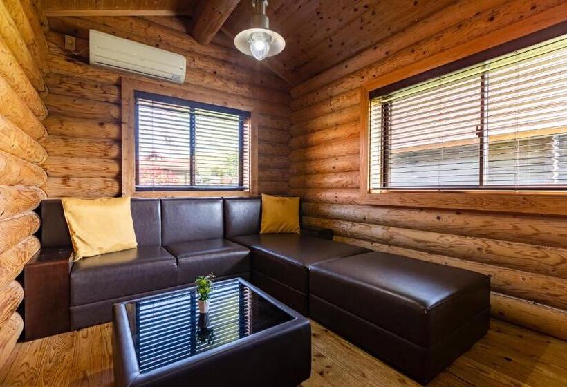 اتاق خانوادگی, Goto Conkana Kingdom