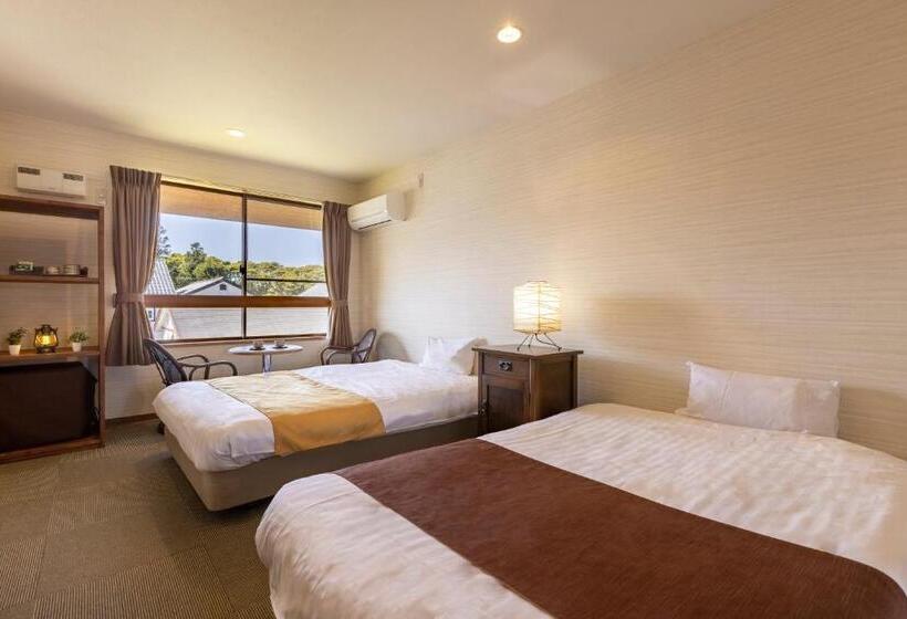 اتاق استاندارد با سرویس بهداشتی مشترک, Goto Conkana Kingdom