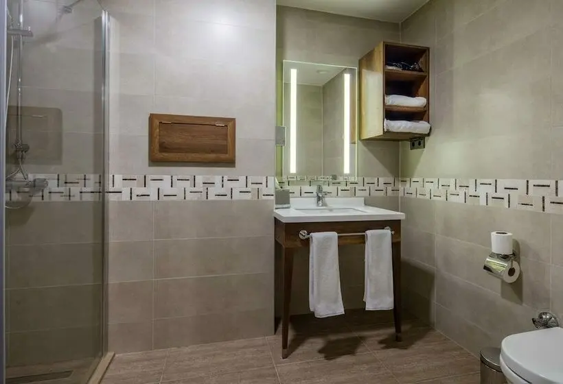 スタンダードルーム, Hampton By Hilton Canakkale Gallipoli
