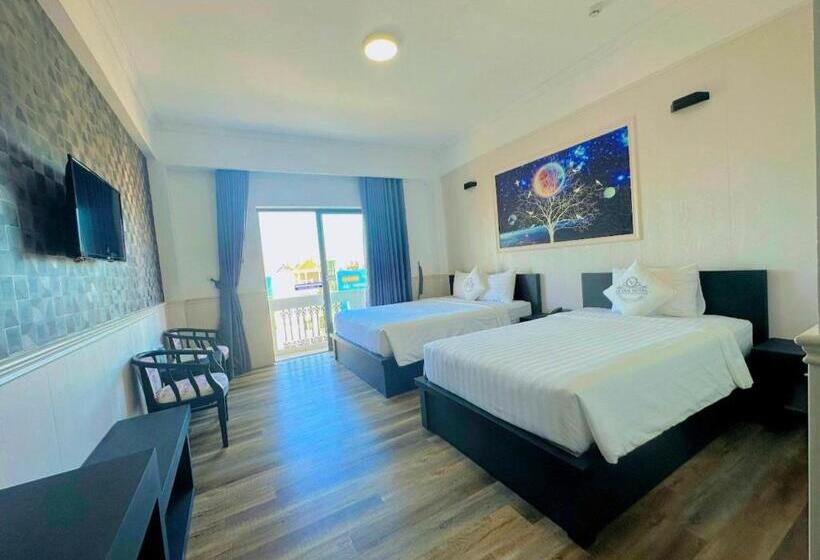 اتاق لوکس با چشم‌انداز دریا, Levan