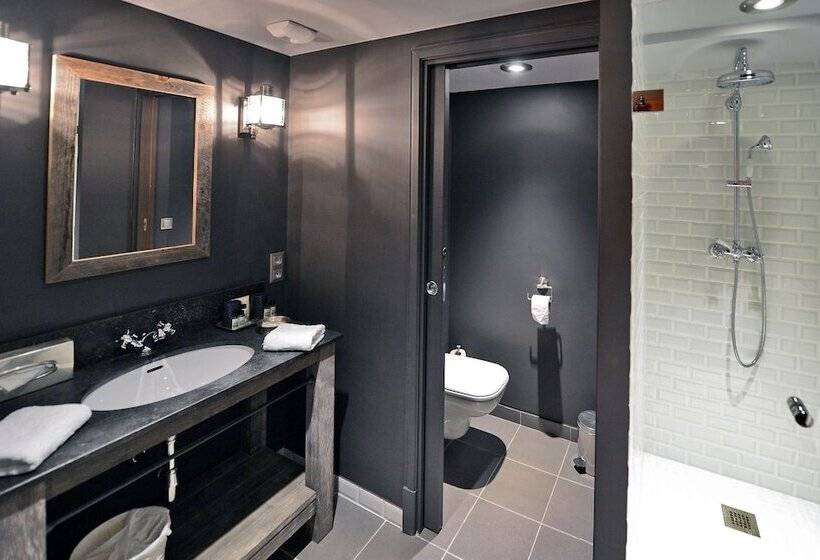 اتاق دوبلکس, Maison De Famille Les 5 Frères