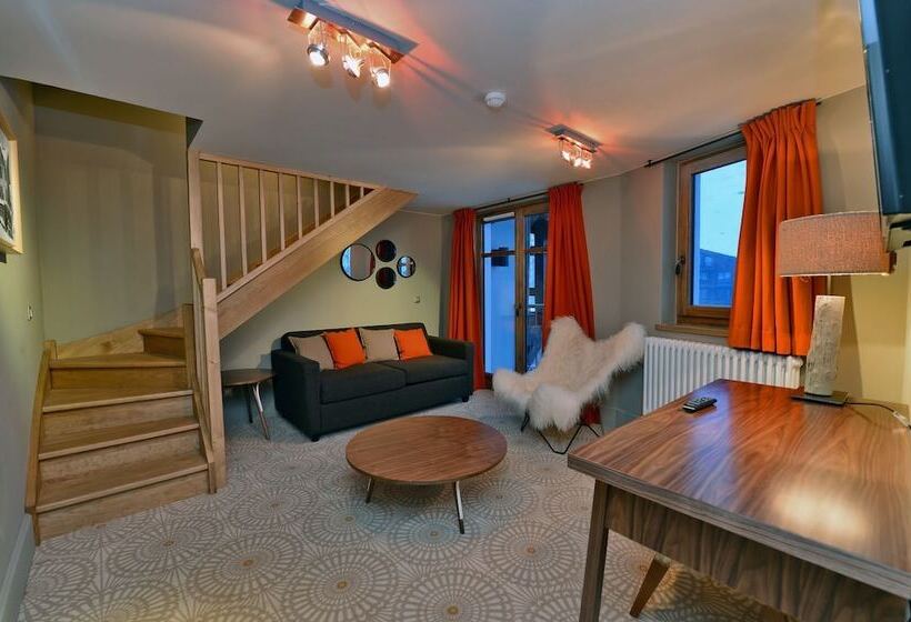 اتاق دوبلکس, Maison De Famille Les 5 Frères