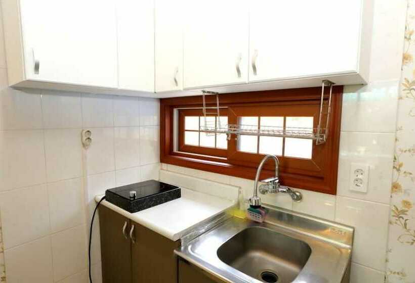 חדר סטנדרט, Pinearoma Pension