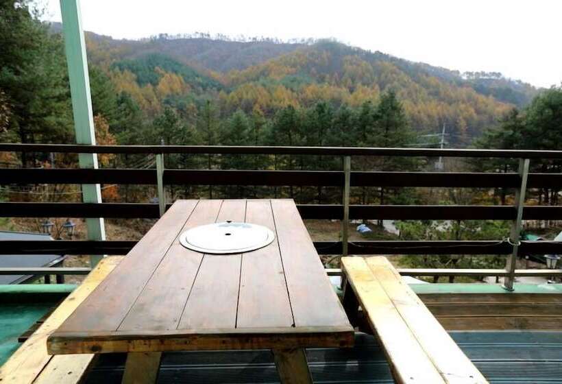 חדר סטנדרט, Pinearoma Pension