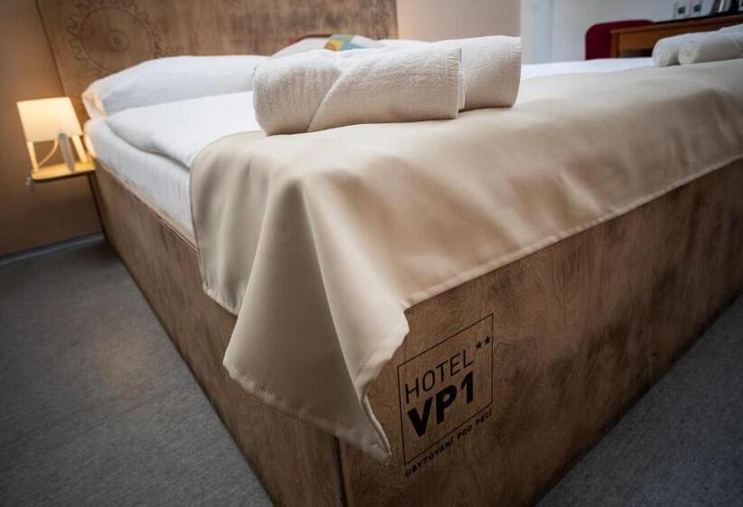 غرفة قياسية, Vp1