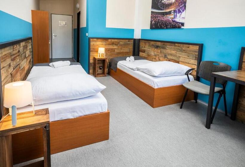 غرفة قياسية, Vp1