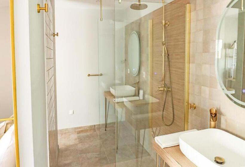 자쿠지 스위트, Les Gîtes De Laure   L Eden Romantique, Chambres Hôtes, Spa Privé, Couloir De Nage, Adults Only