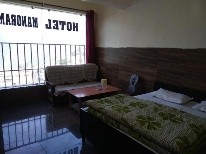 غرفة ديلوكس, Manorama Palace Badrinath