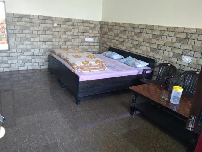 غرفة ديلوكس, Manorama Palace Badrinath