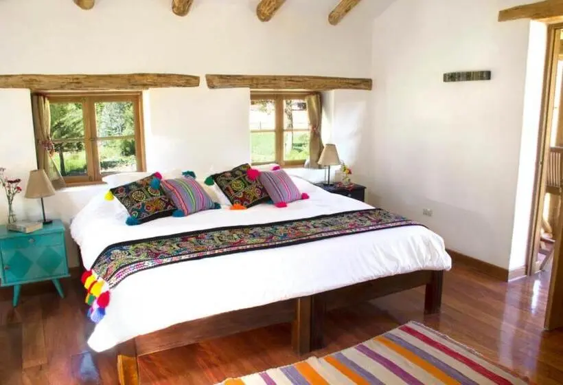 デラックススイート, Natural Human Boutique Sanctuary Sacred Valley Peru