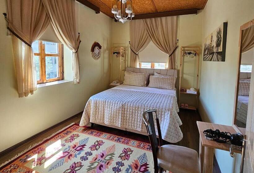 اتاق استاندارد, Burcu Guest Home