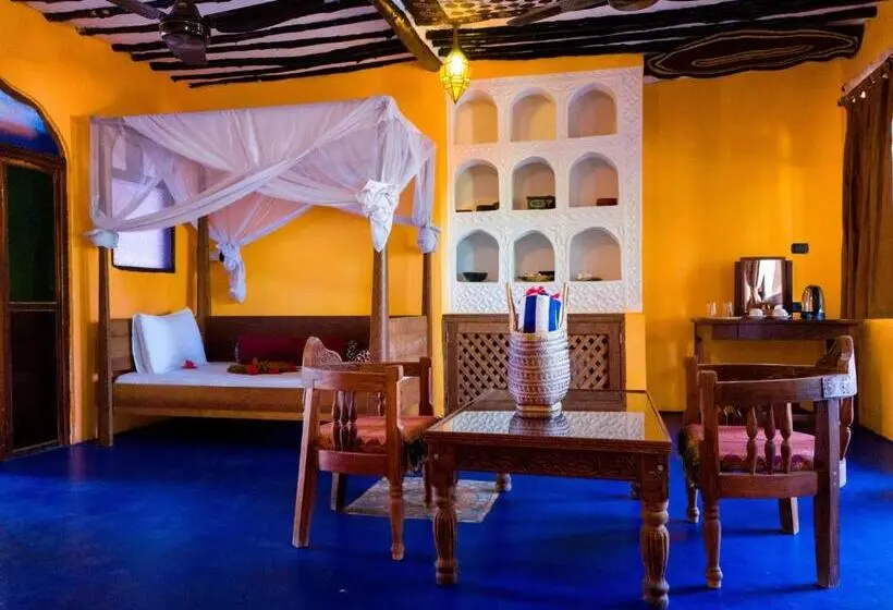 デラックスの４人部屋, Swahili Palace Zanzibar
