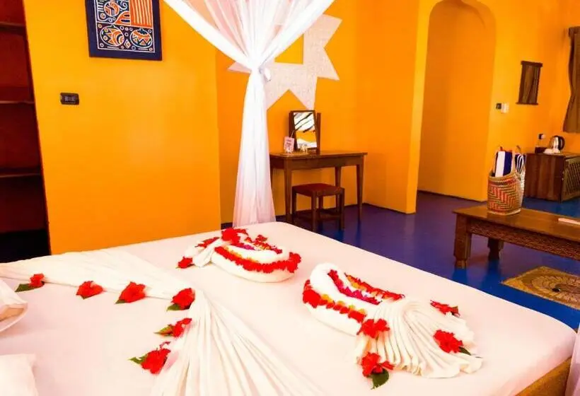 デラックスの４人部屋, Swahili Palace Zanzibar