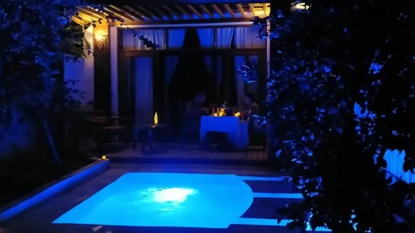 デラックストリプルルーム, Swahili Palace Zanzibar