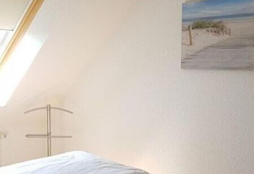 Апартаменты 1 Спальня с Балконом, Waldstr 34 Wo 05