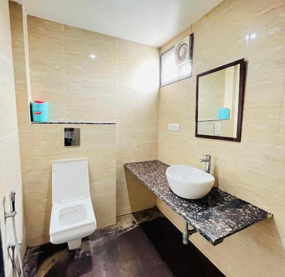 غرفة سوبيريور عائلية, Metro Hotel Nathdwara , 500mtr 10min Walking From Shreenathji Temple