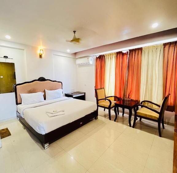 غرفة سوبيريور عائلية, Metro Hotel Nathdwara , 500mtr 10min Walking From Shreenathji Temple