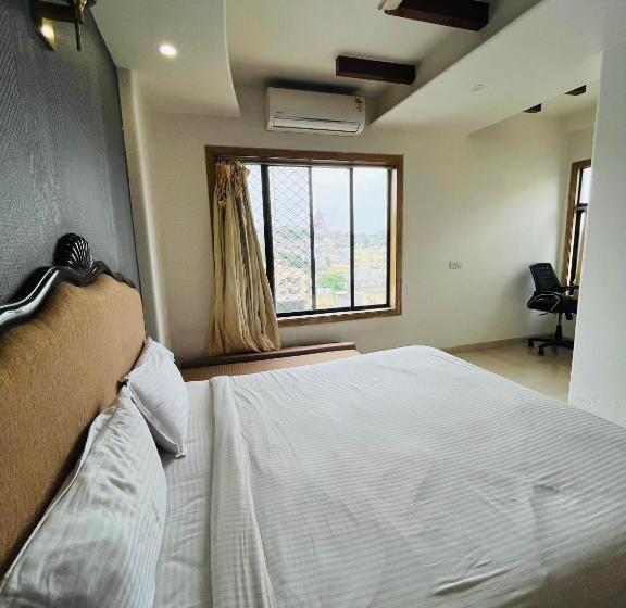 Семейный Номер Superior, Metro Hotel Nathdwara , 500mtr 10min Walking From Shreenathji Temple