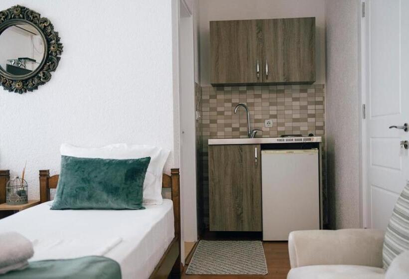 اتاق استاندارد چهار تخته با چشمانداز دریا, Premium Apartments