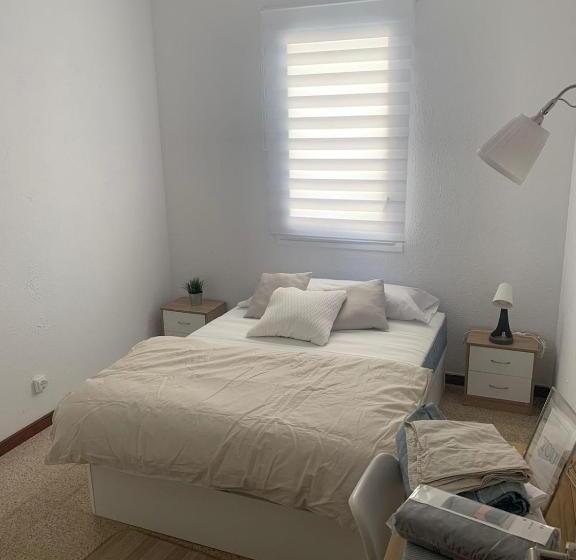 اتاق استاندارد, Habitacion Privada En Piso Compartido Lepanto