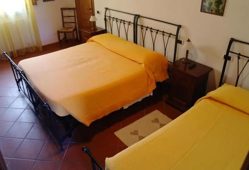 スタンダードトリプルルーム, Agriturismo Draghi