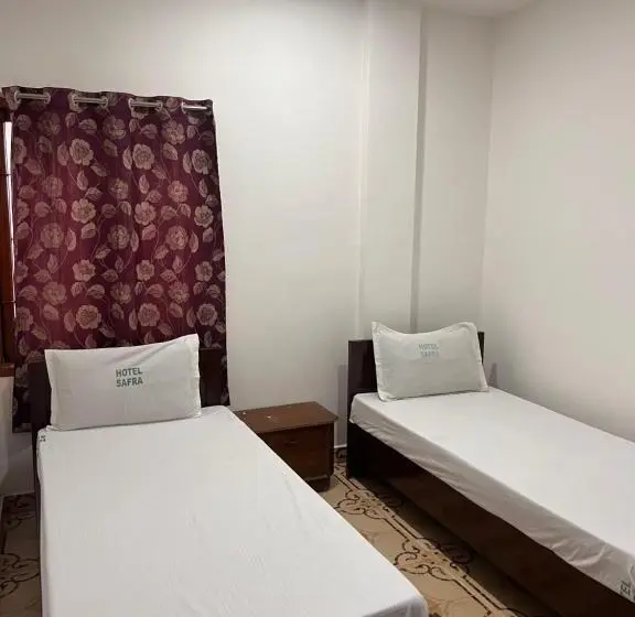 اتاق اکونومی, Safra
