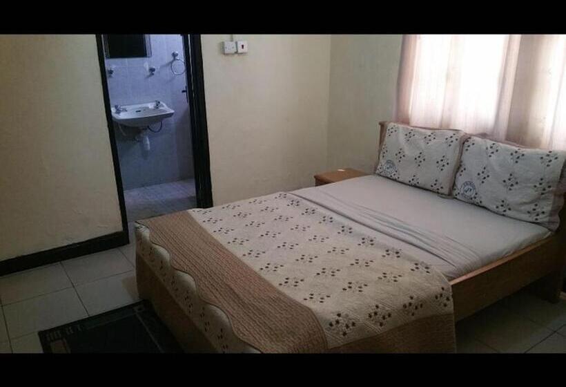 Standard-huone, Room In Bb   Single Room   Ground Floor In Accra
