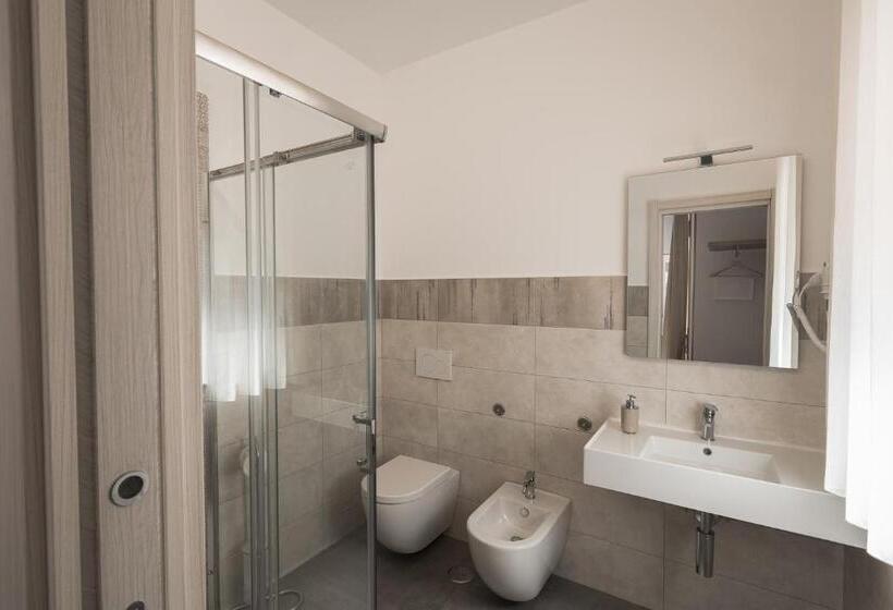 Номер Стандарт Вид на Сад, Villavità