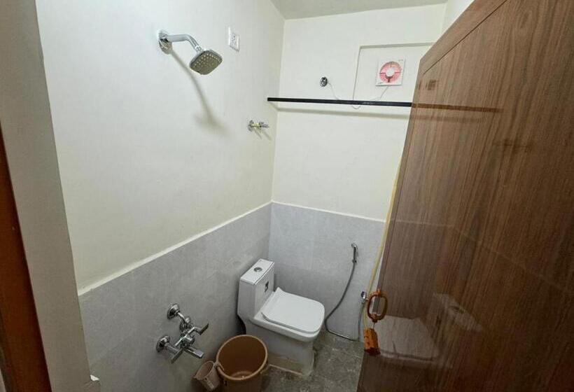 Номер Deluxe, Al Haadi Hotel Ands