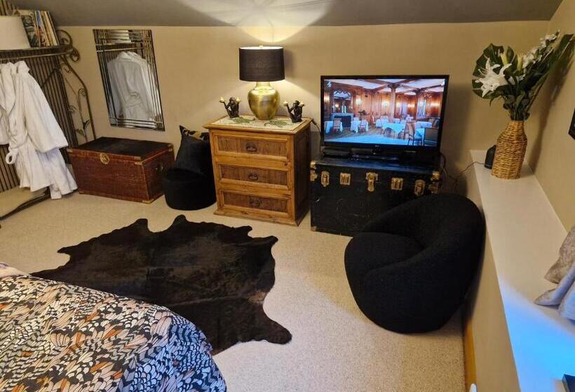 Family Suite, Drumee Lodge Boutique B And B, Newcastle, County Down