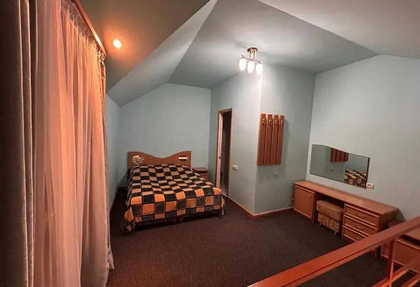 Chambre Standard avec Balcon, Cascade