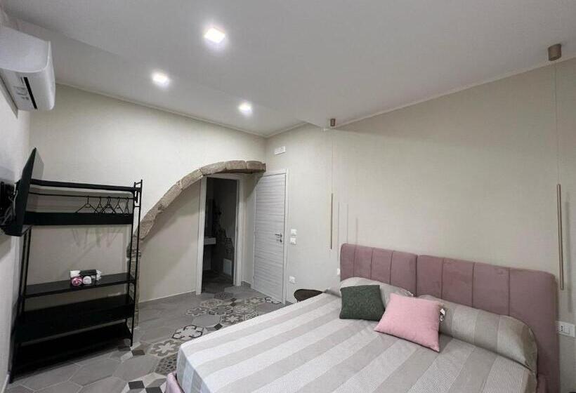 デラックスルーム, Domus Arenaria