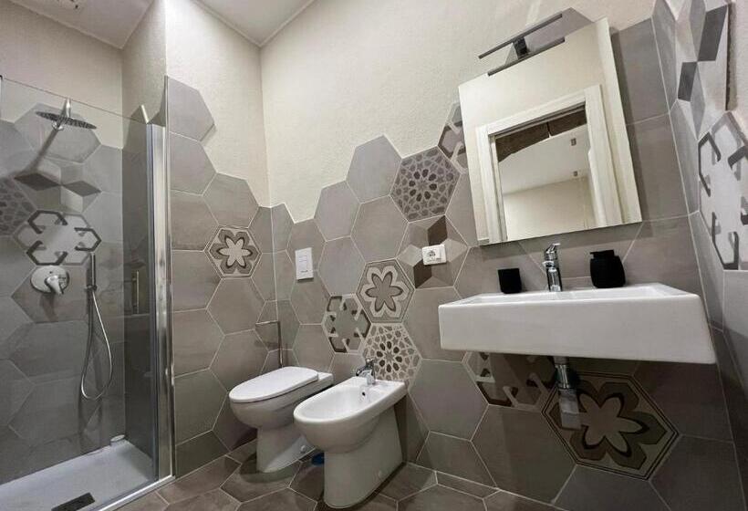 デラックスルーム, Domus Arenaria