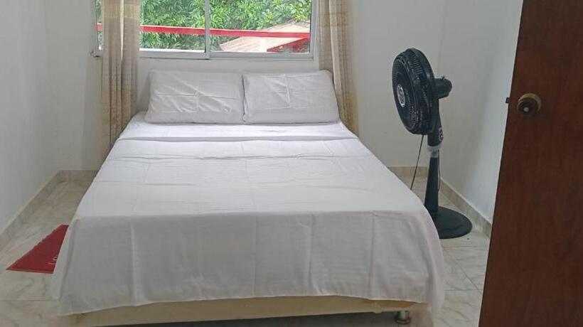 스탠다드 룸, Hostal La Gran Ceci