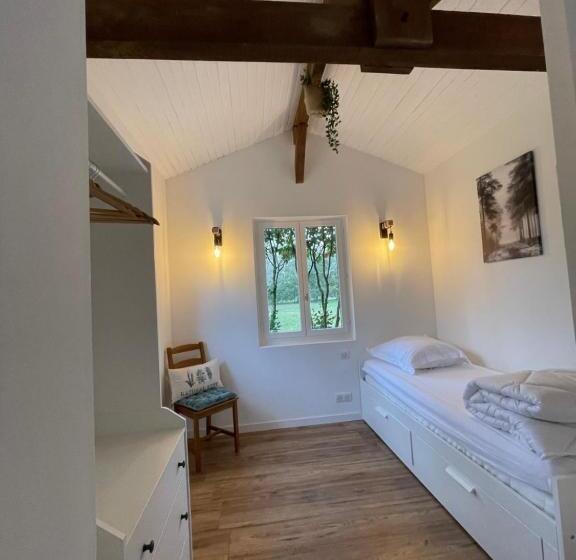 Comfort 3 Pers. Værelse, Chambre D Hôtes Airial L Uni Vert D Azur