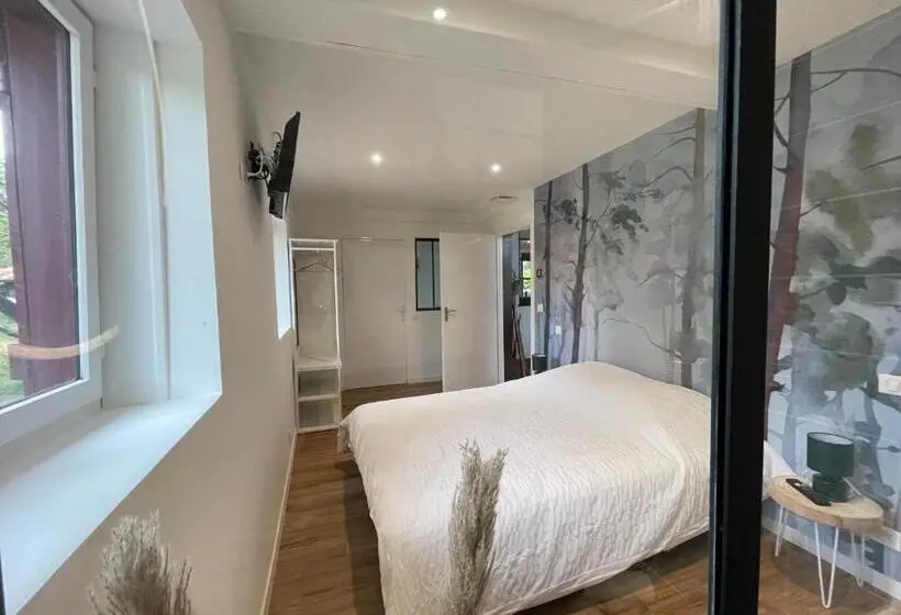 コンフォートトリプルルーム, Chambre D Hôtes Airial L Uni Vert D Azur