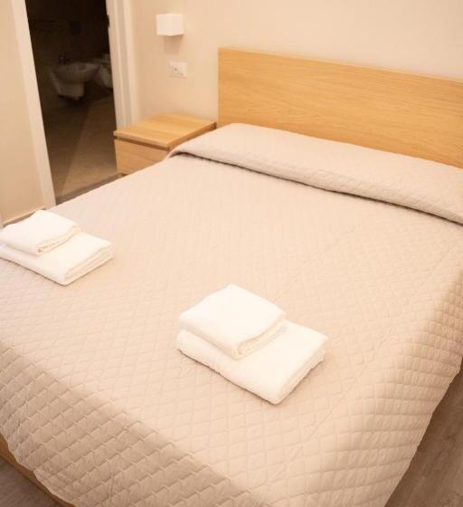 חדר דלוקס, Principe Amedeo 93